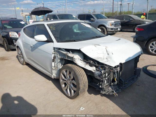  Salvage Hyundai VELOSTER
