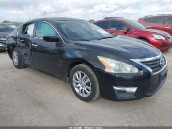  Salvage Nissan Altima