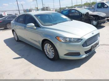  Salvage Ford Fusion