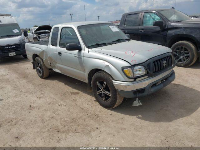  Salvage Toyota Tacoma