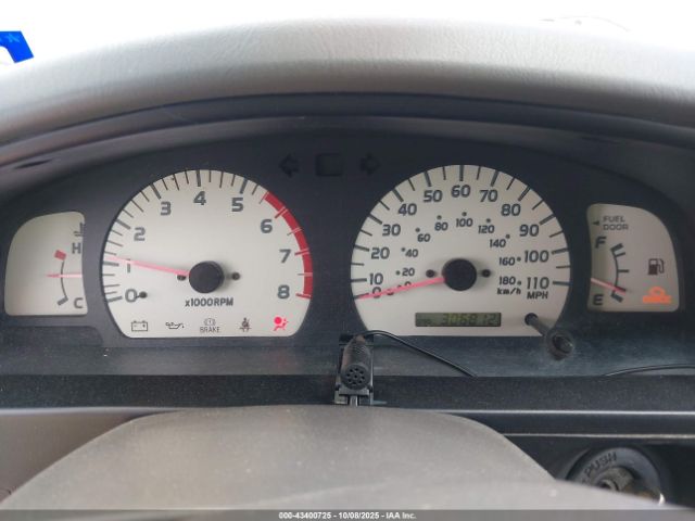 Toyota Tacoma Image 12