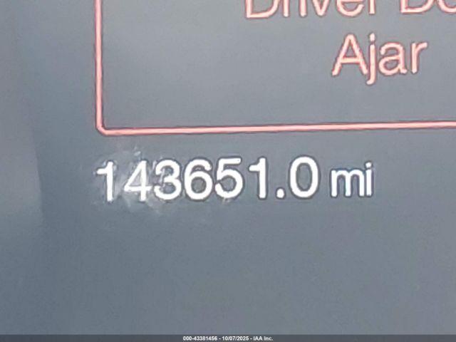 Ford Mustang V6 Premium Image 15