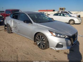  Salvage Nissan Altima