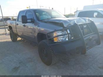  Salvage Chevrolet Silverado 2500