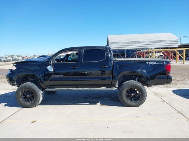 Toyota Tacoma Trd Sport Image 3