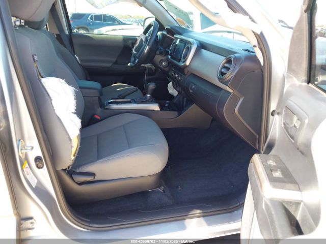 Toyota Tacoma Sr5 V6 Image 2