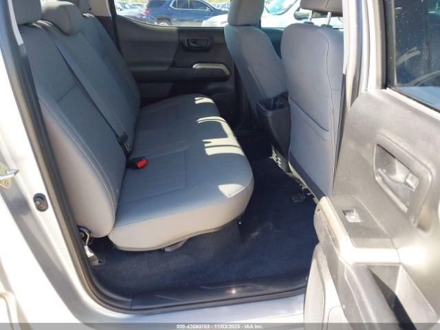 Toyota Tacoma Sr5 V6 Image 5