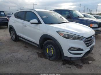  Salvage Hyundai TUCSON