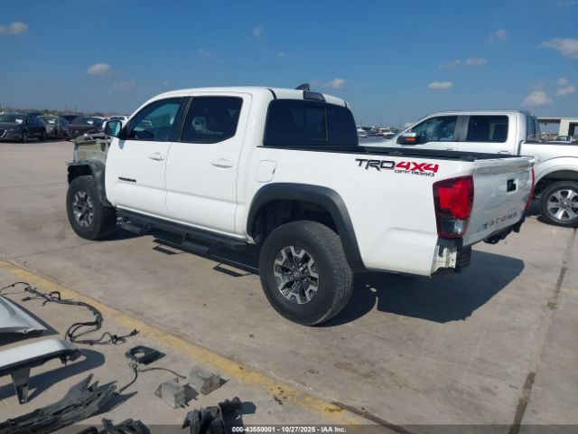 Toyota Tacoma Trd Off Road Image 3