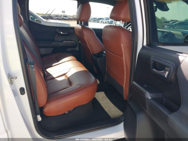 Toyota Tacoma Trd Off Road Image 15