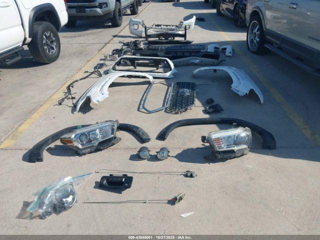 Toyota Tacoma Trd Off Road Image 20