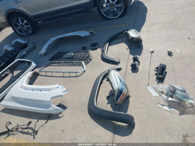 Toyota Tacoma Trd Off Road Image 16