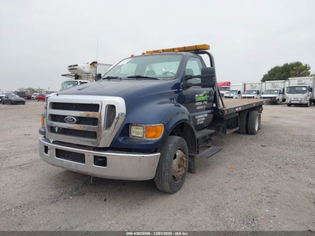 Ford F-650 Image 3