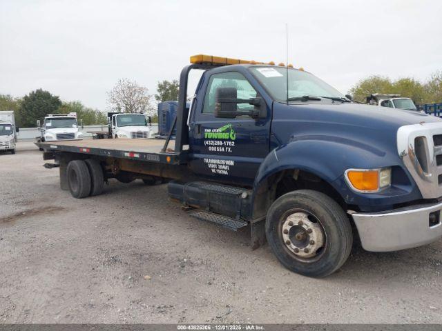 Ford F-650 Image 9