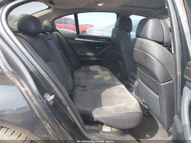 BMW 5 Series Image 8