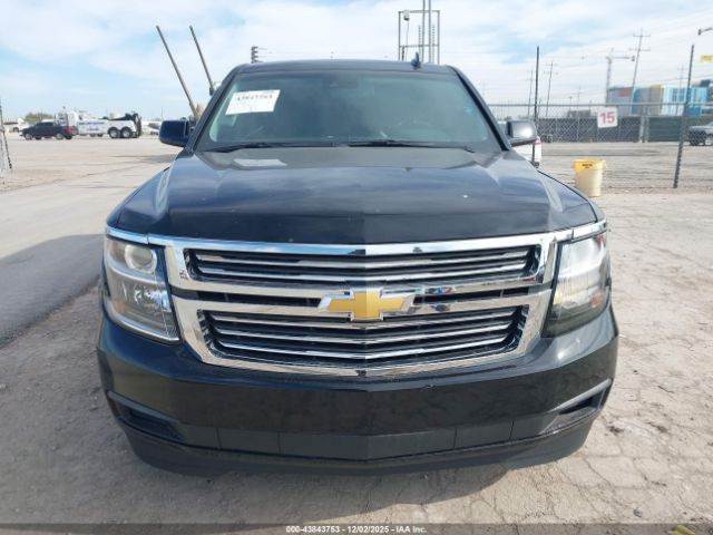 Chevrolet Suburban 2wd Lt Image 13