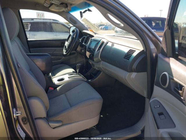 Toyota Tacoma Prerunner V6 Image 3