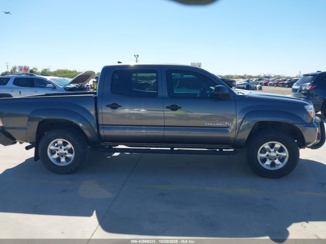 Toyota Tacoma Prerunner V6 Image 14