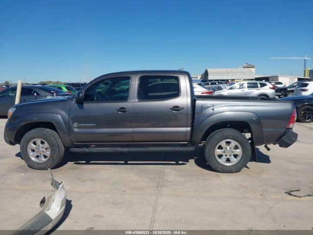 Toyota Tacoma Prerunner V6 Image 15