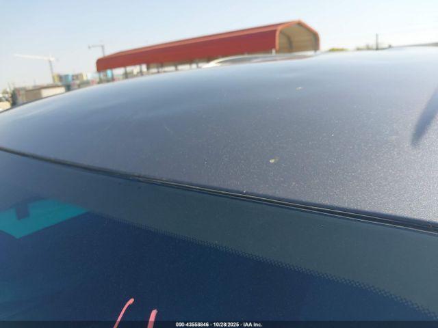 Toyota Sienna Le V6 8 Passenger Image 19