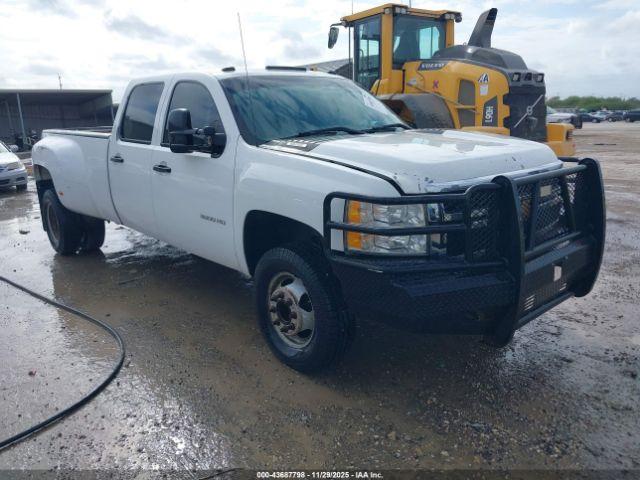  Salvage Chevrolet Silverado 3500