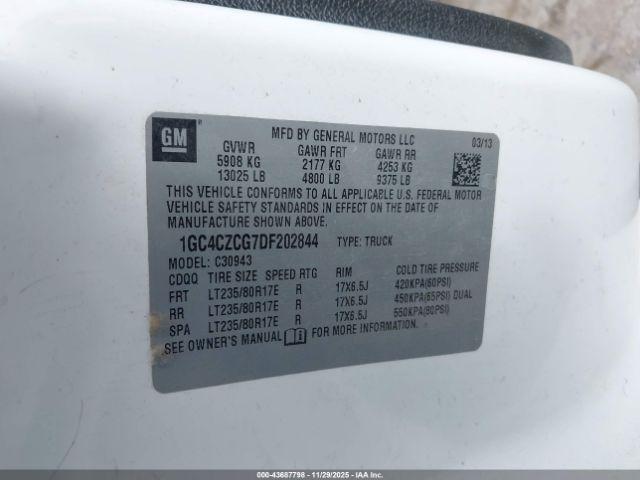 Chevrolet Silverado 3500 Work Truck Image 12