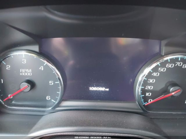 GMC Yukon Denali Image 17