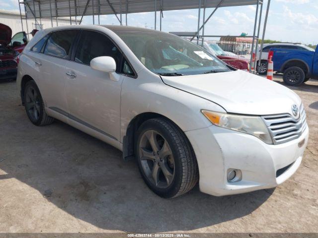  Salvage Toyota Venza