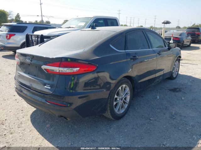 Ford Fusion Se Image 10