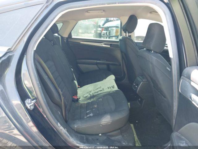 Ford Fusion Se Image 9