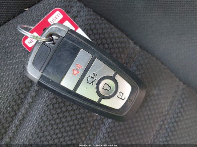 Ford Fusion Se Image 8