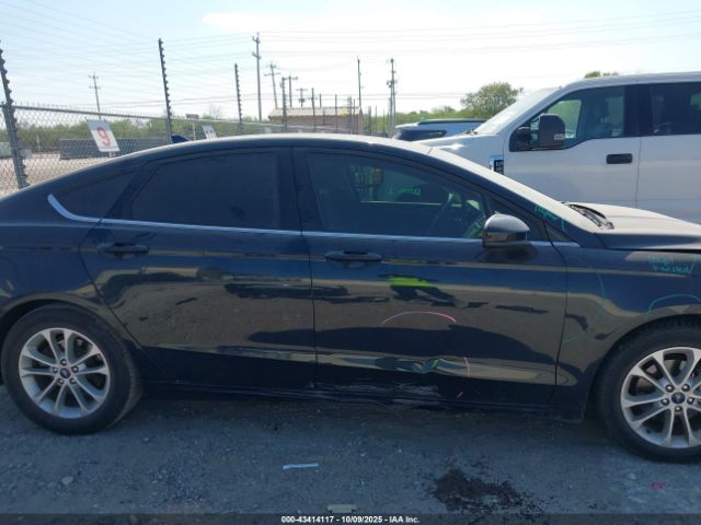 Ford Fusion Se Image 17
