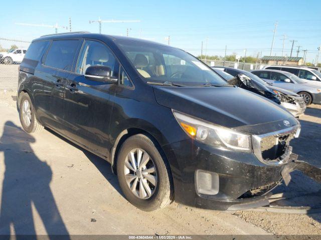  Salvage Kia Sedona