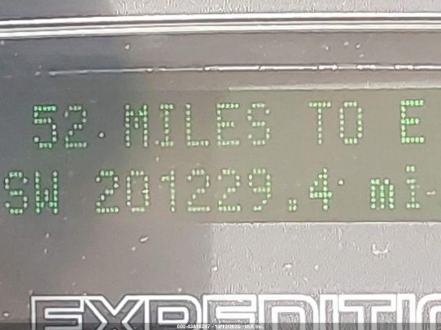 Ford Expedition Xlt Image 16