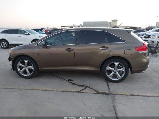 Toyota Venza Base V6 Image 16