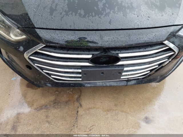 Hyundai ELANTRA Sport Image 14