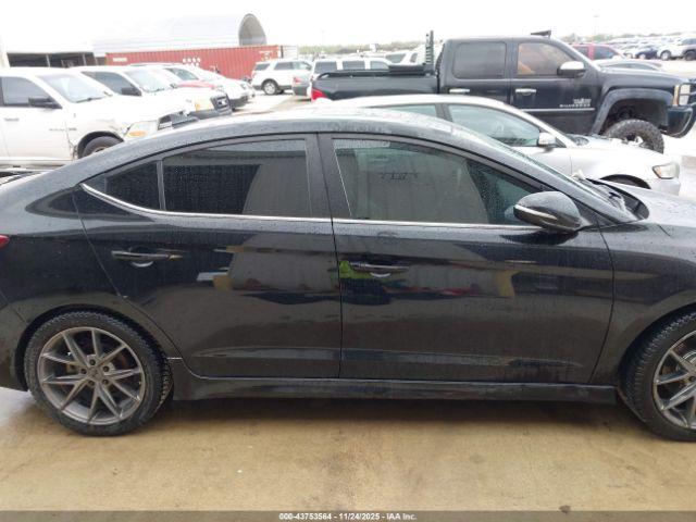 Hyundai ELANTRA Sport Image 12