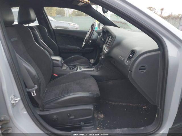 Dodge Charger Image 15