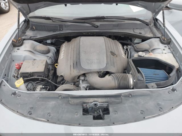 Dodge Charger Image 8