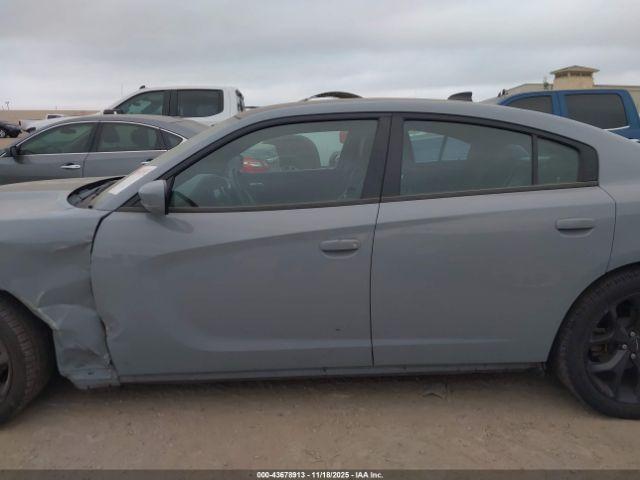 Dodge Charger Image 7