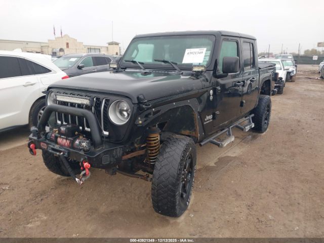 Jeep Gladiator Overland 4x4 Image 6