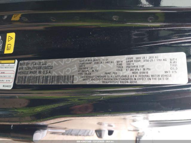 Jeep Gladiator Overland 4x4 Image 5