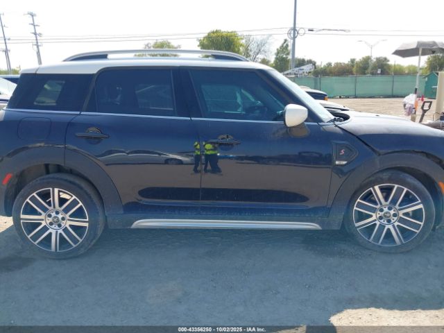 MINI Countryman Cooper S Image 12