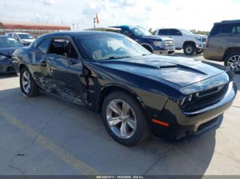  Salvage Dodge Challenger