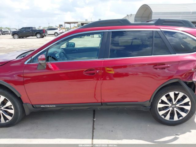 Subaru Outback 2.5i Limited Image 10