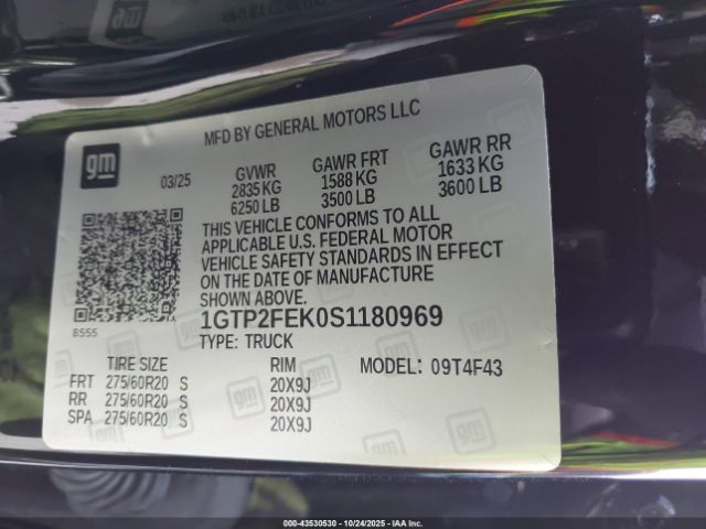 GMC Canyon 4wd Denali Image 12