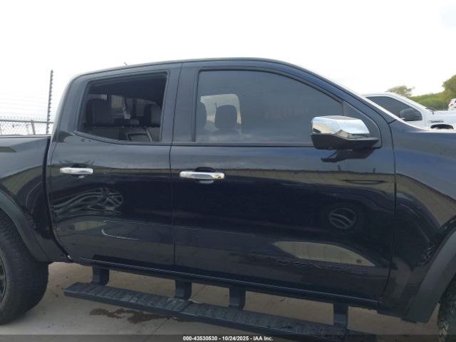 GMC Canyon 4wd Denali Image 11