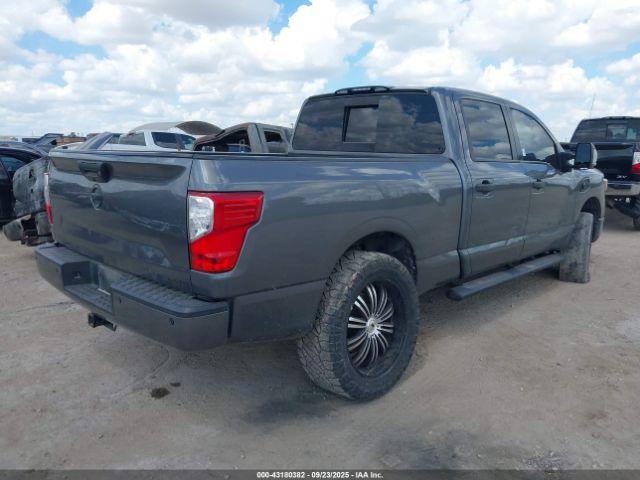 Nissan Titan Sv Diesel Image 3