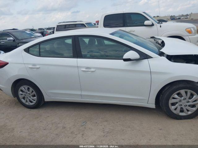 Hyundai ELANTRA Se Image 13