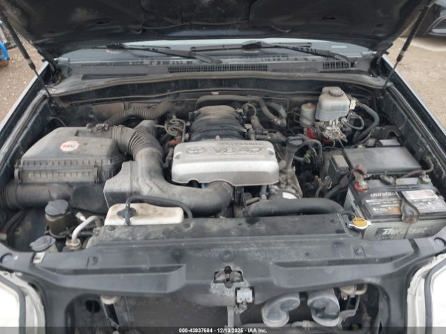 Toyota 4Runner Image 2